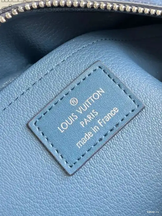 VUITTON DOPP bag-23*13*12CM LOUIS LOCKER KIT 0506